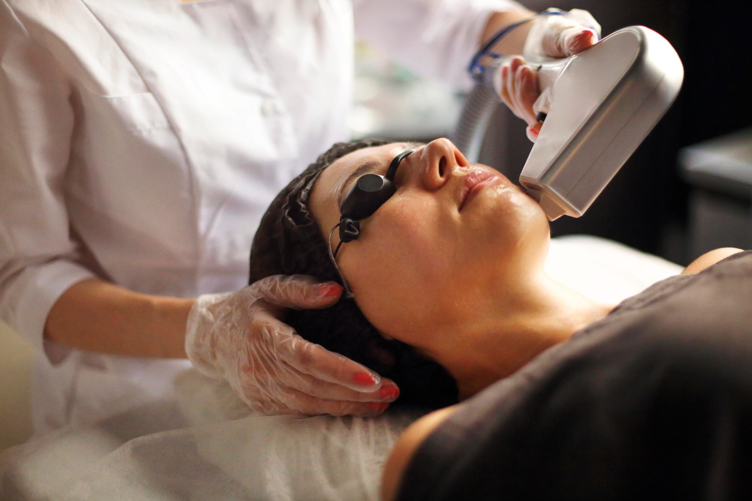 laser dermatology treatment in riyadh  reveal clinics