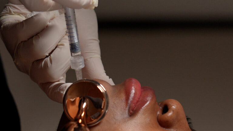 Dr. Ola Reveal Clinic Riyadh